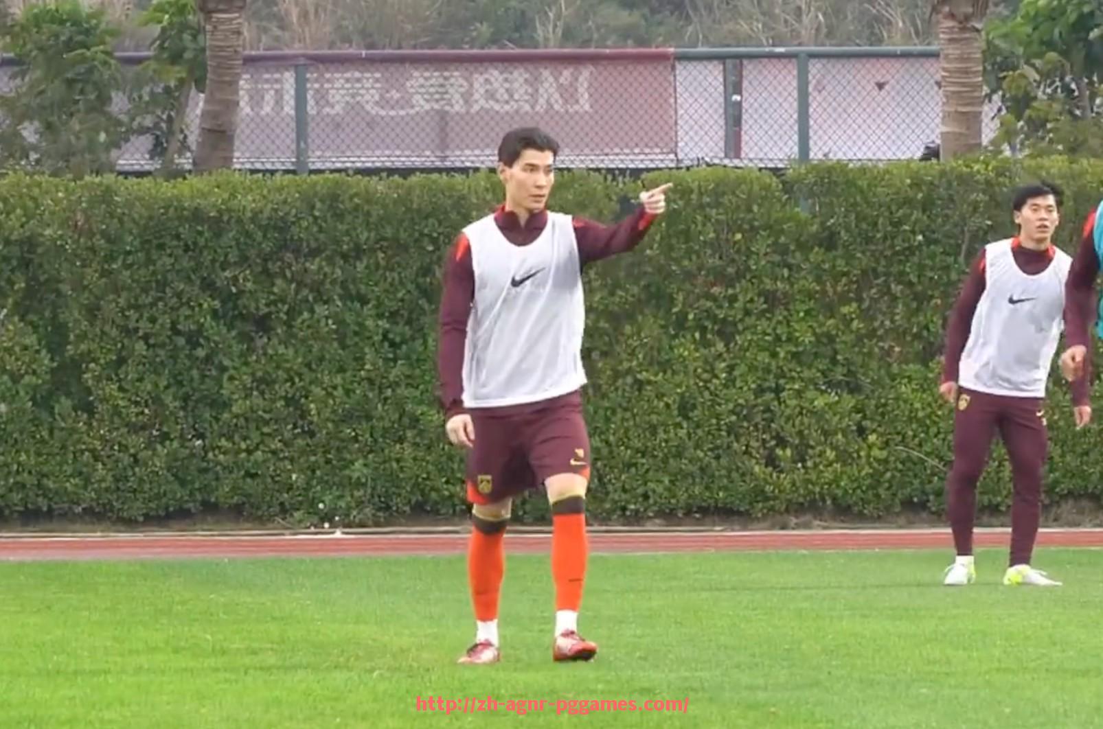 pg电子在线下载-法甲赛季最佳防守球员评选及技术分析